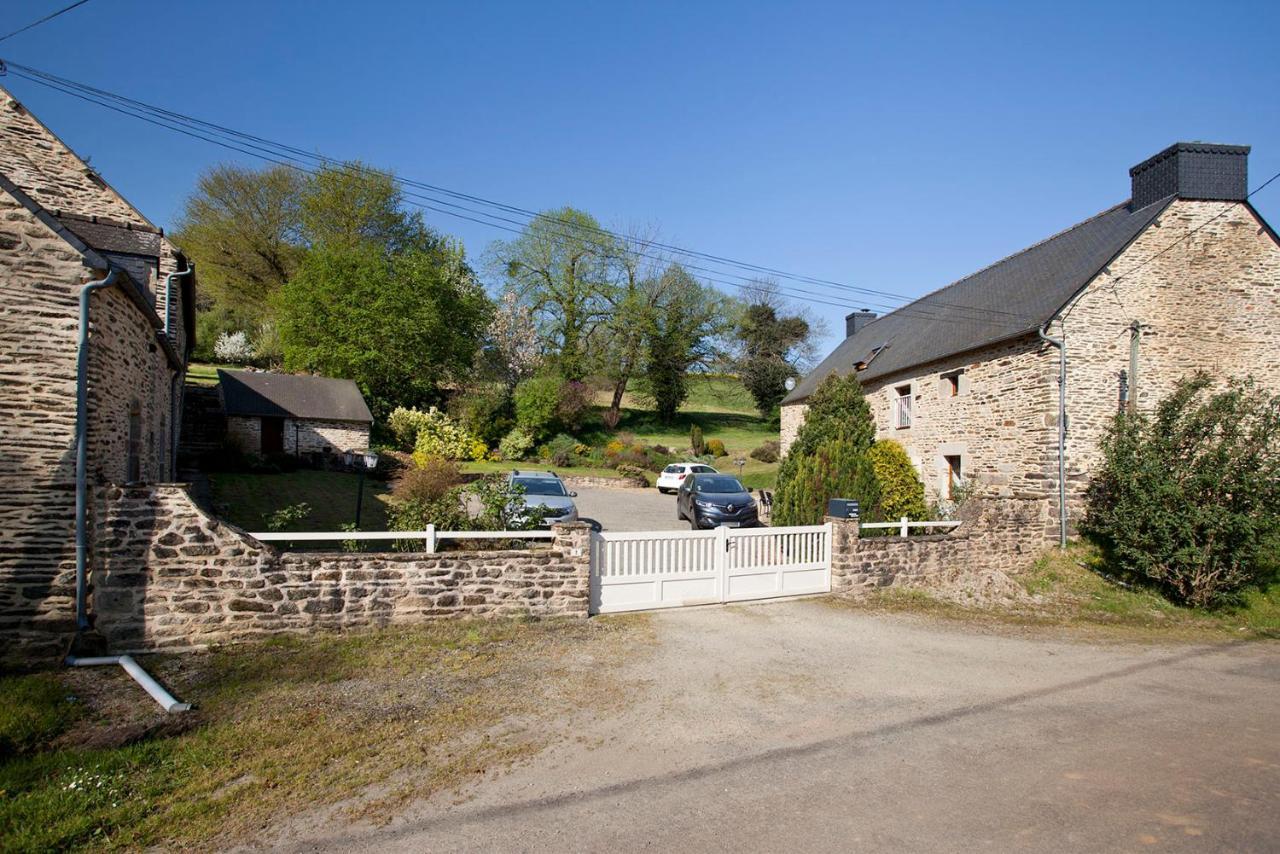 Stone Cottage With Modern Cosy Interior Near To Josselin Perfect Retreat For Writers Or Star Gazers Guegon Экстерьер фото